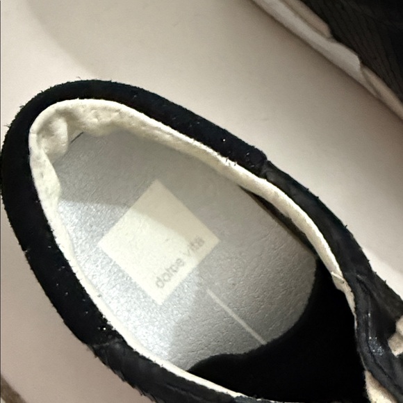 Dolce Vita Black Sneakers with Cream Laces - Picture 4 of 6